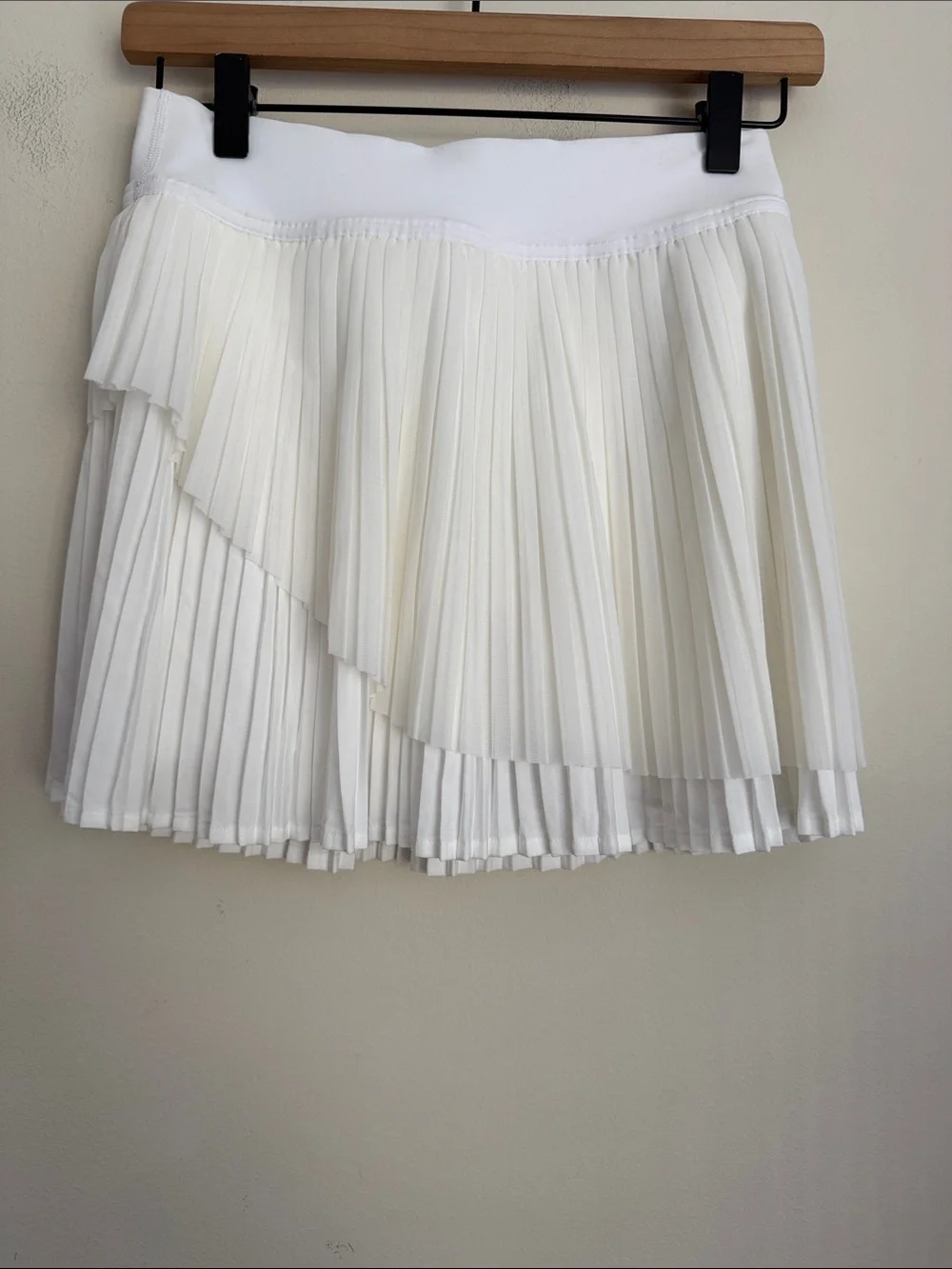 Lululemon Tiered Pleats High-Rise Tennis Skirt Skort White 4 NWT